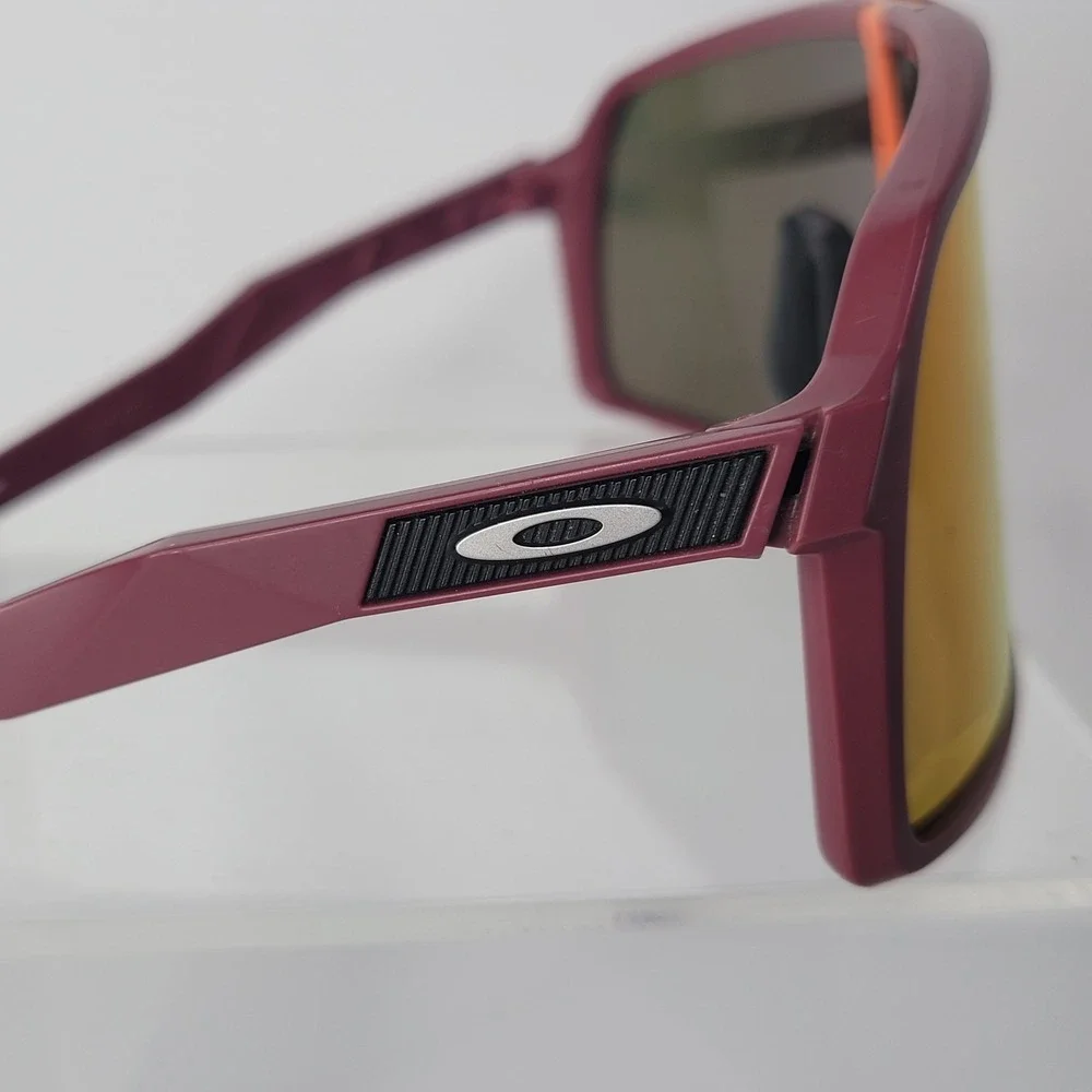 Oakley Sutro Prizm Lenses OO9406-9037 140mm Sunglasses Burgundy Frames USA READ